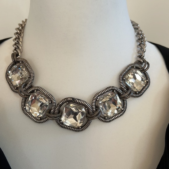 Chain necklace with gems - Picture 1 of 2